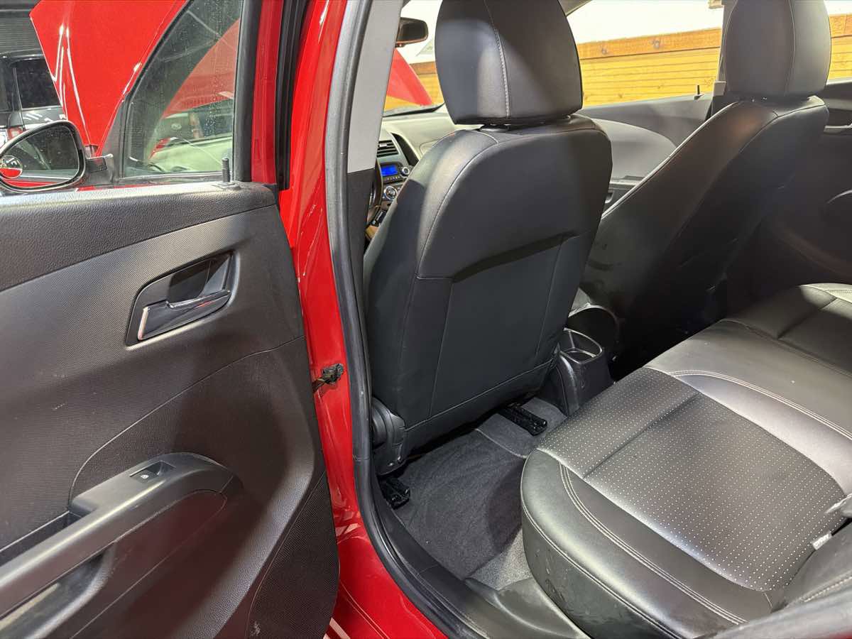 Used 2012 Chevrolet Sonic LTZ image 21