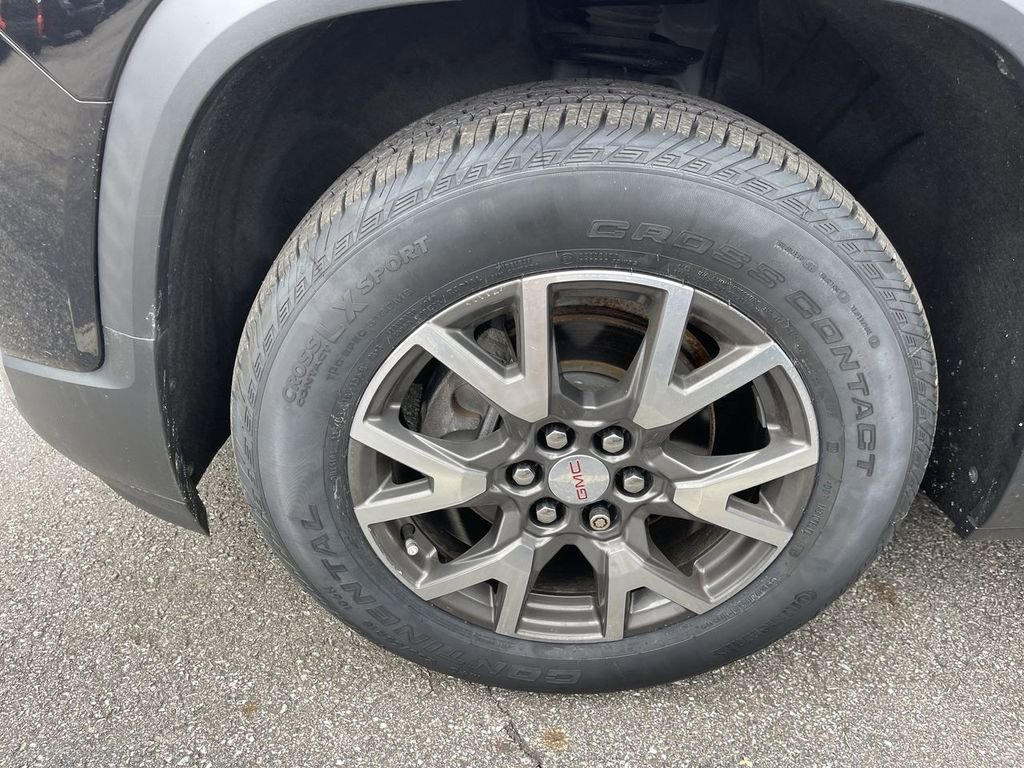 Used 2020 GMC Acadia SLE w/ Driver Convenience Package AWD/4WD image 2