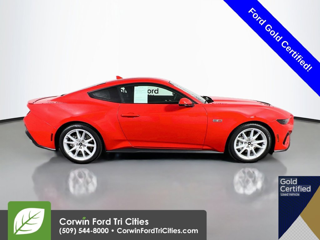 Used 2026 Ford Mustang GT Premium RWD image 16