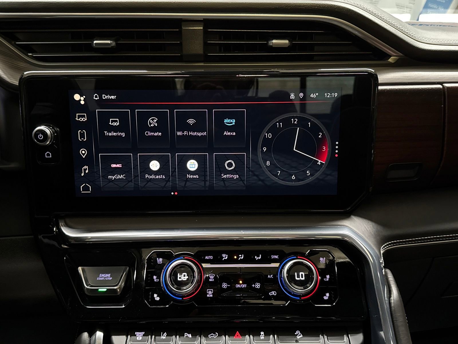 Used 2024 GMC Sierra 3500 Denali Ultimate image 7