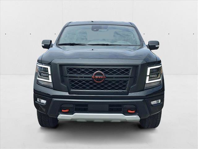Used 2024 Nissan Titan PRO-4X w/ Pro-4x Convenience Package image 2