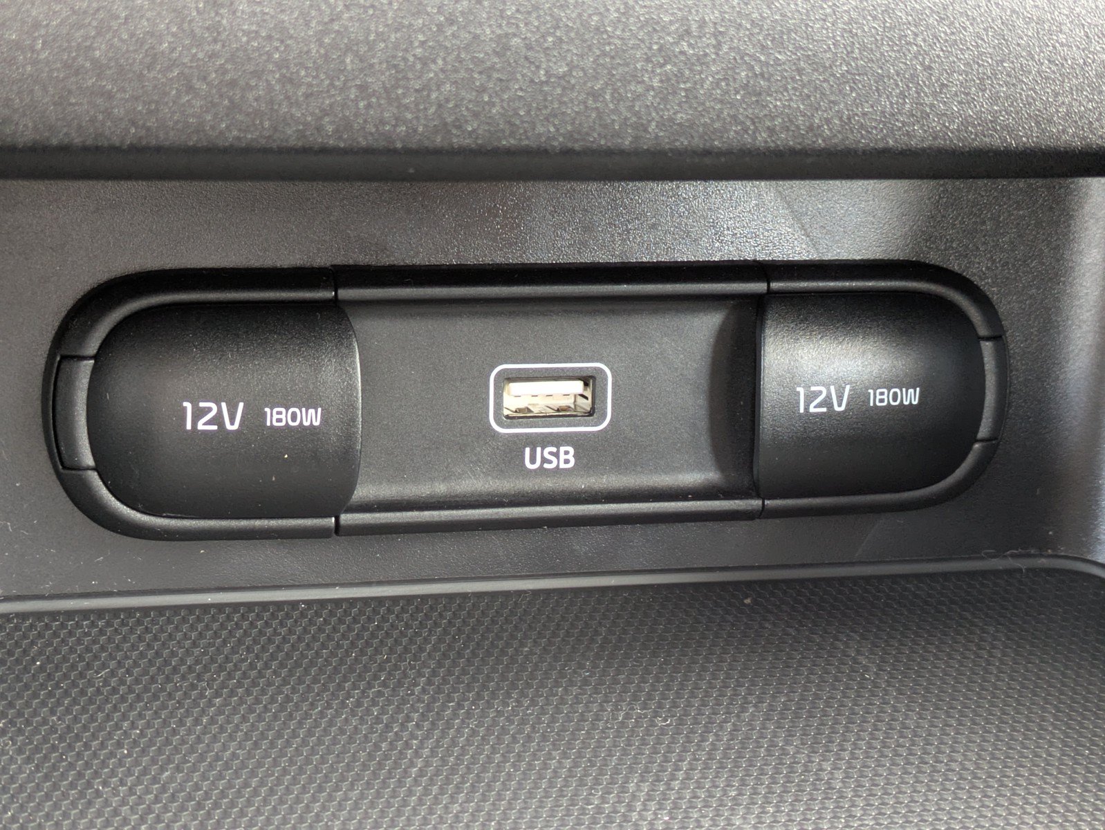Certified 2023 Kia Forte LXS FWD image 22