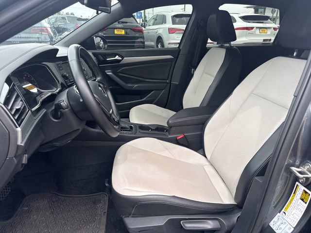 Used 2019 Volkswagen Jetta R-Line w/ R-Line Cold Weather Package FWD image 15