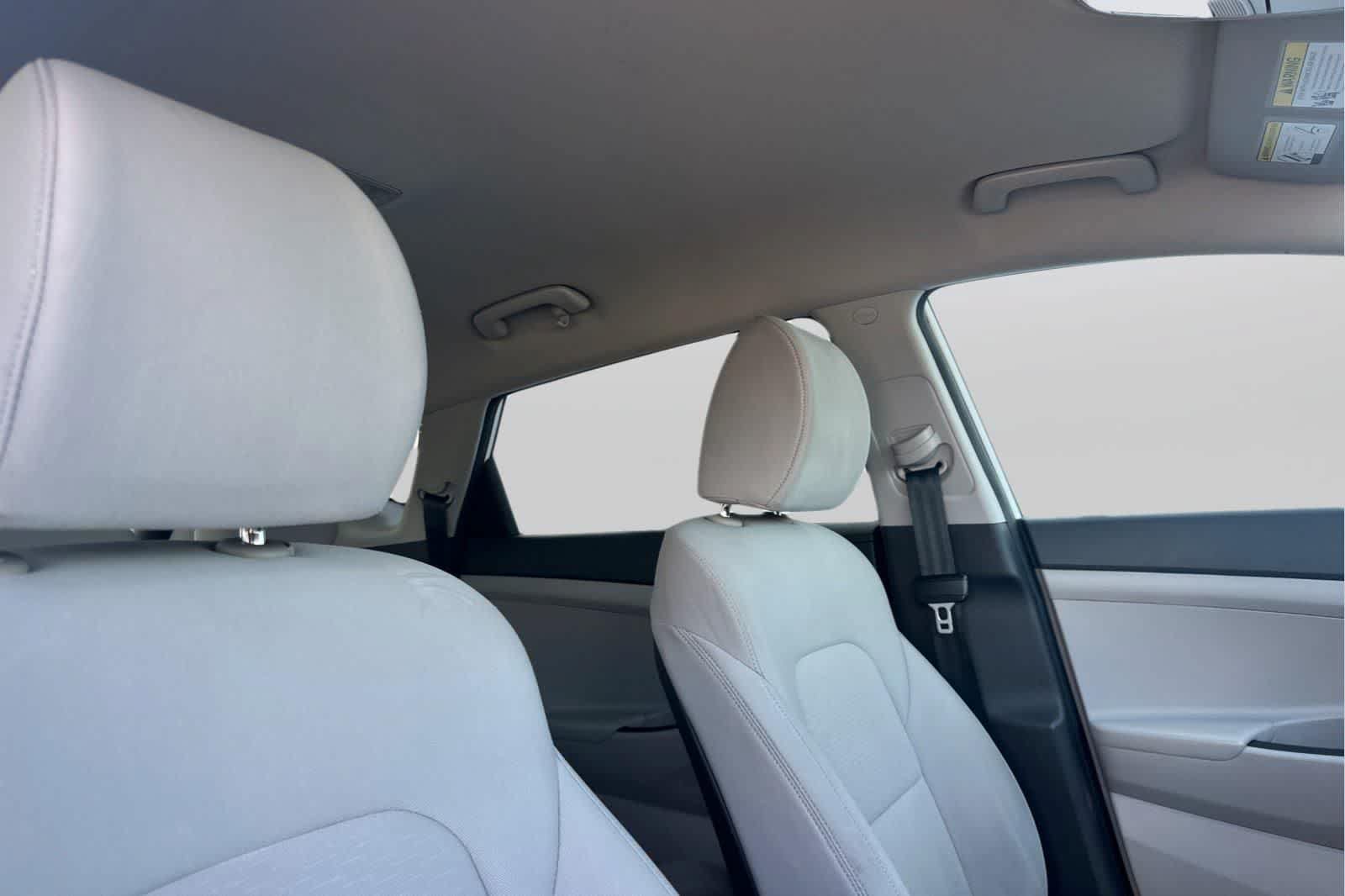 Used 2019 Hyundai Tucson SE w/ Cargo Package FWD image 17