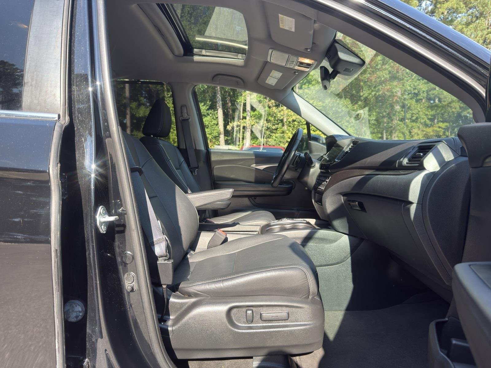 Used 2021 Honda Pilot Special Edition image 23