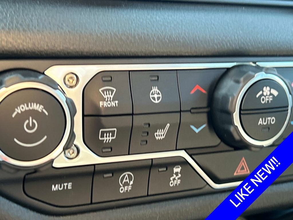 Certified 2025 Jeep Gladiator Sport AWD/4WD image 25
