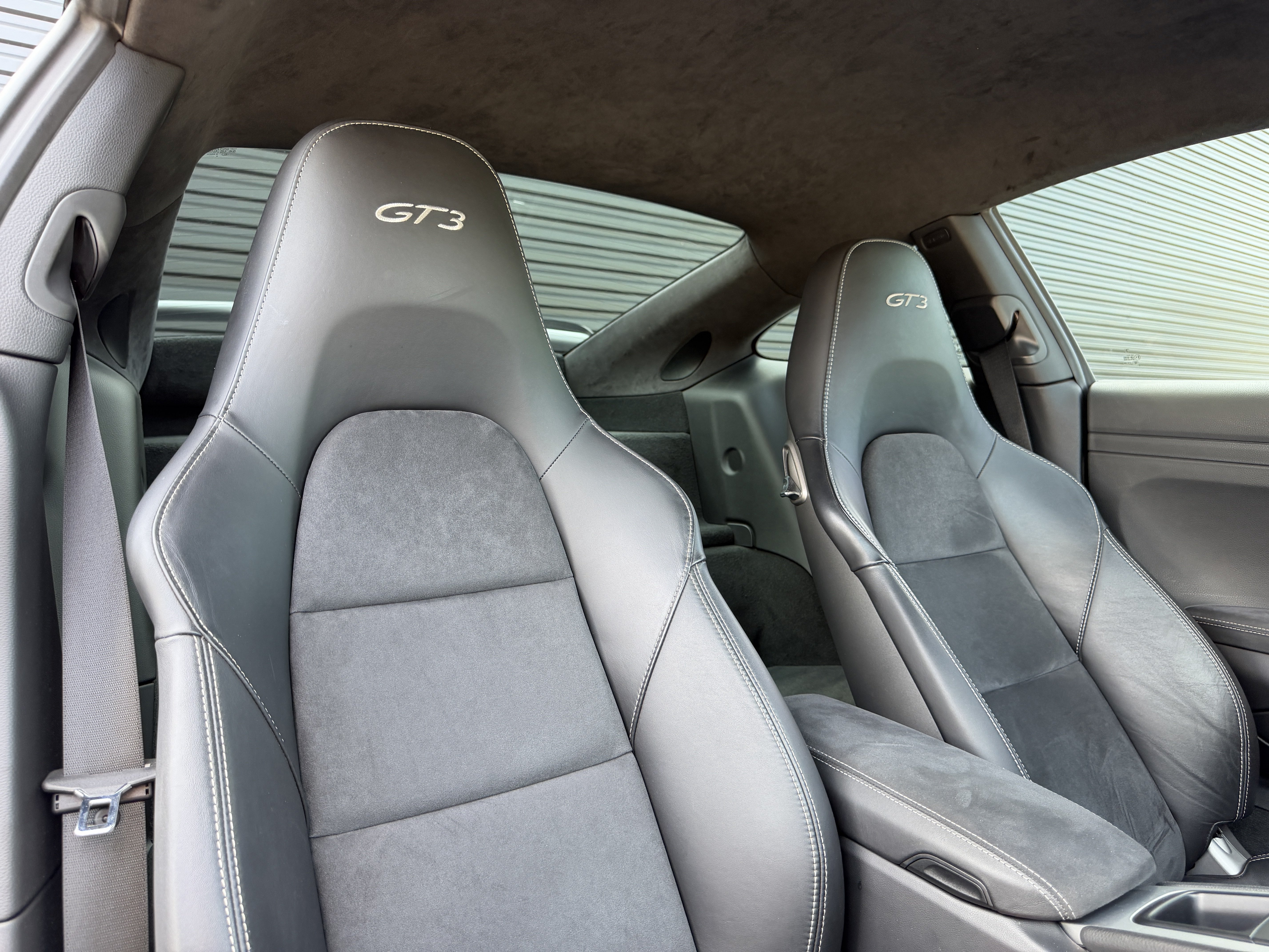 Certified 2019 Porsche 911 GT3 RWD image 16