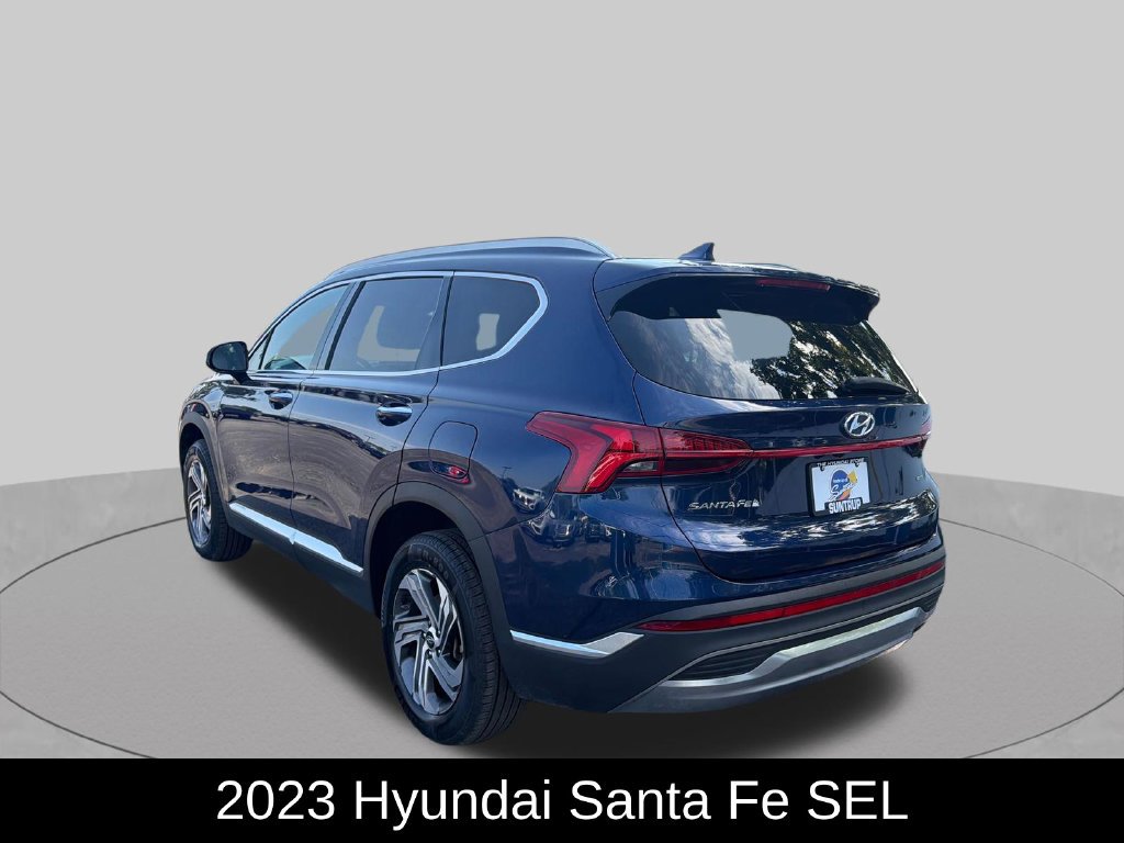 Used 2023 Hyundai Santa Fe SEL w/ Premium Package AWD/4WD image 3