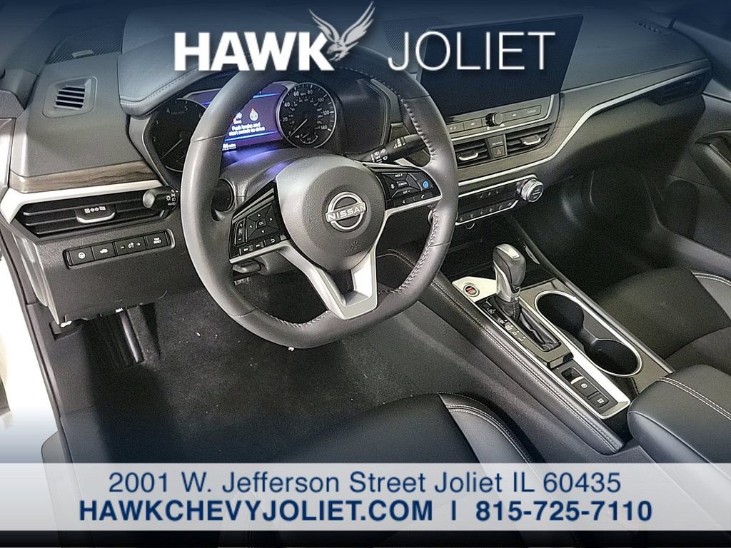 Used 2025 Nissan Altima 2.5 SL AWD/4WD image 12
