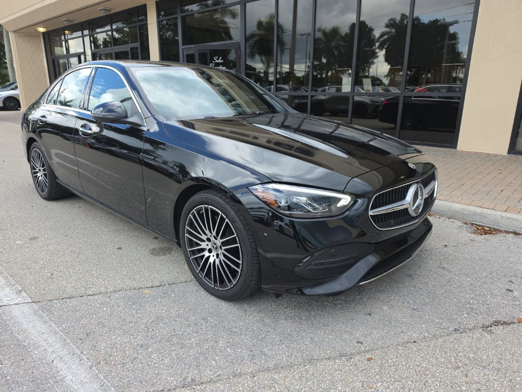 Used 2025 Mercedes-Benz C 300 Sedan image 1