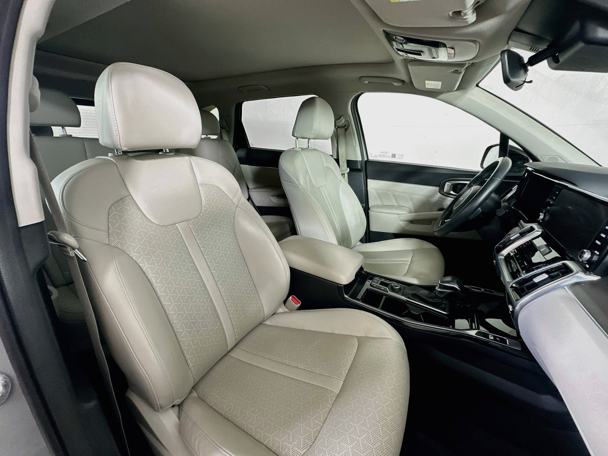 Used 2022 Kia Sorento SX AWD/4WD image 29
