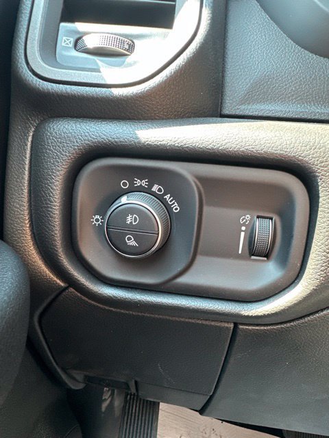 New 2026 RAM 3500 Tradesman AWD/4WD image 30