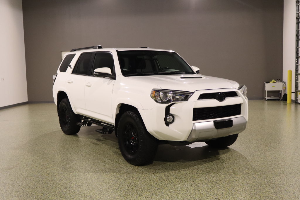 Used 2019 Toyota 4Runner TRD Off-Road Premium AWD/4WD image 1