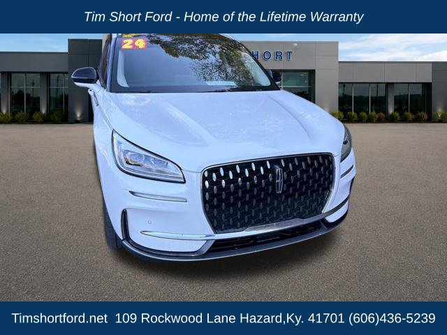 Used 2024 Lincoln Corsair Reserve w/ Equipment Group 201A AWD/4WD image 9