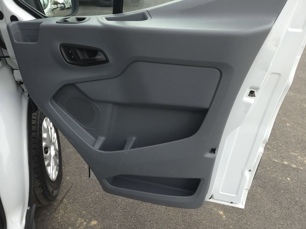 Used 2015 Ford Transit 250 138 w/ Exterior Upgrade Package image 16