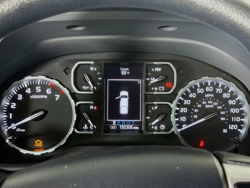 Used 2018 Toyota Tundra SR5 w/ TRD Off Road Package AWD/4WD image 14