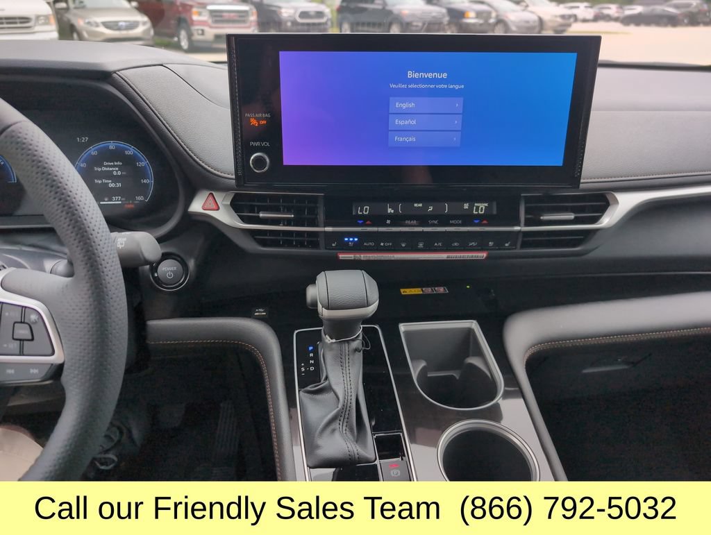 New 2026 Toyota Sienna Platinum AWD/4WD image 17