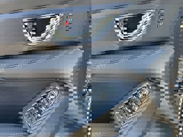 New 2026 Subaru Ascent Limited image 27