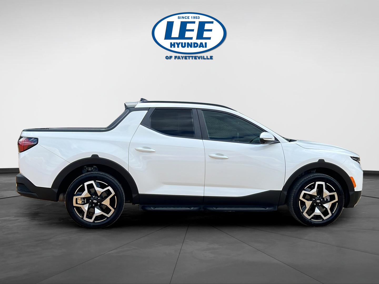 Certified 2023 Hyundai Santa Cruz Limited AWD/4WD image 6