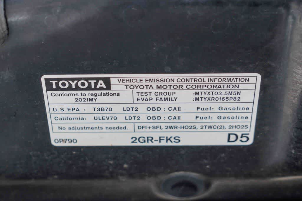 Used 2021 Toyota Tacoma TRD Off-Road w/ TRD Premium Off Road Package AWD/4WD image 27