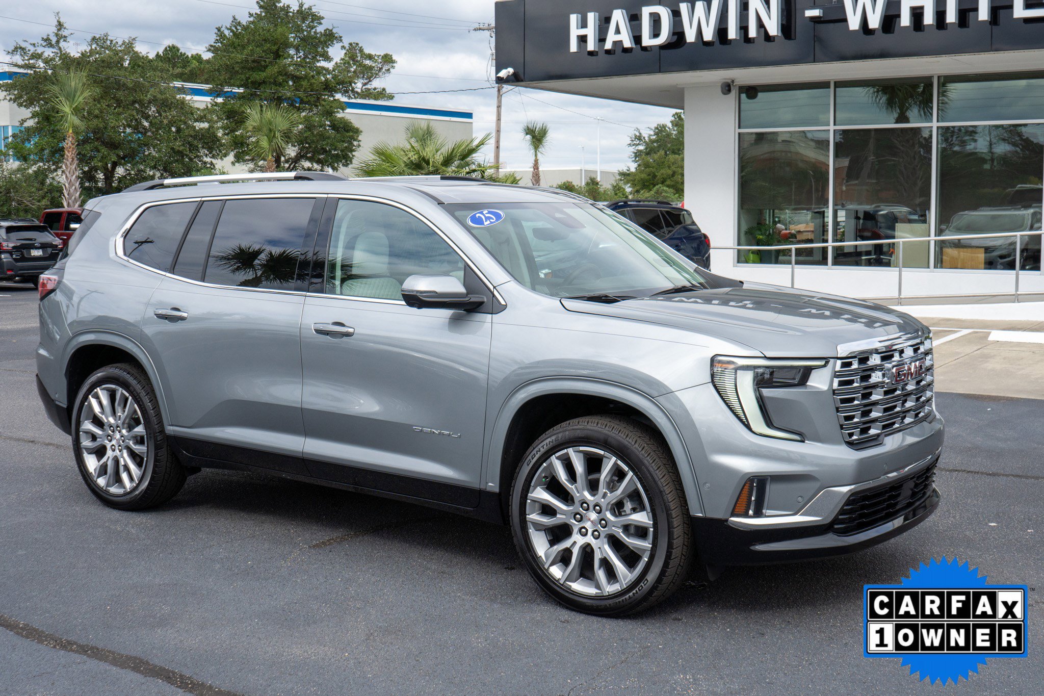 Used 2025 GMC Acadia Denali w/ Super Cruise Package