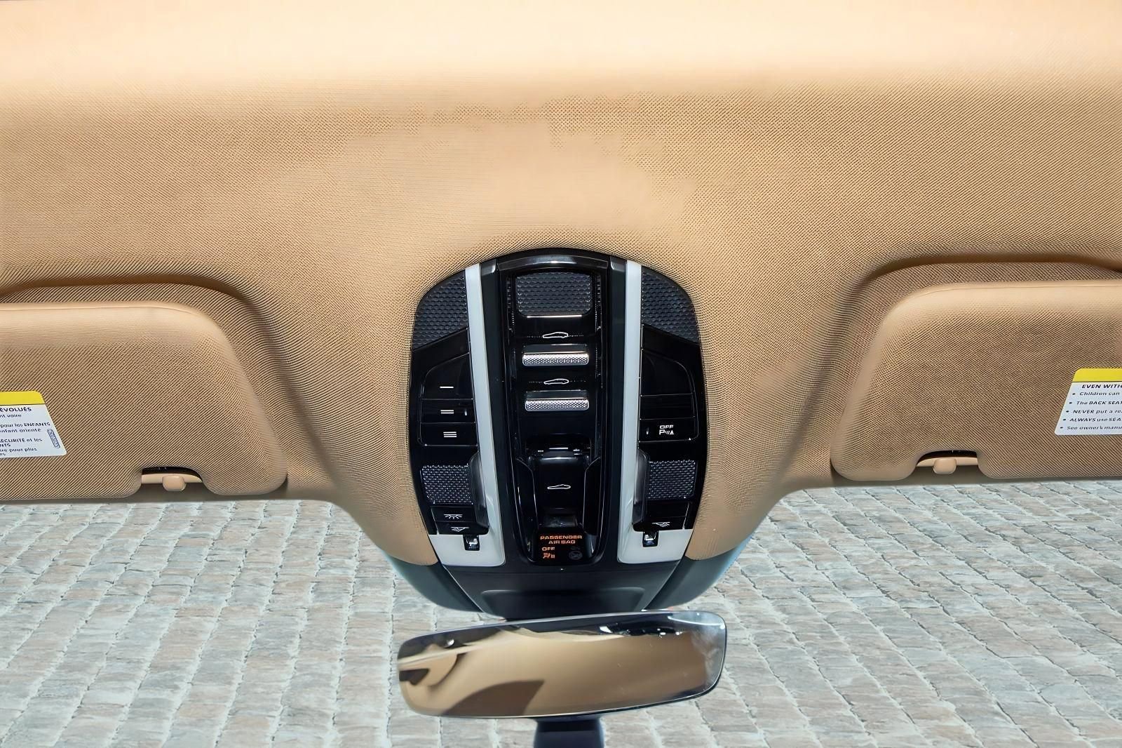 Used 2019 Porsche Panamera 4 AWD/4WD image 24