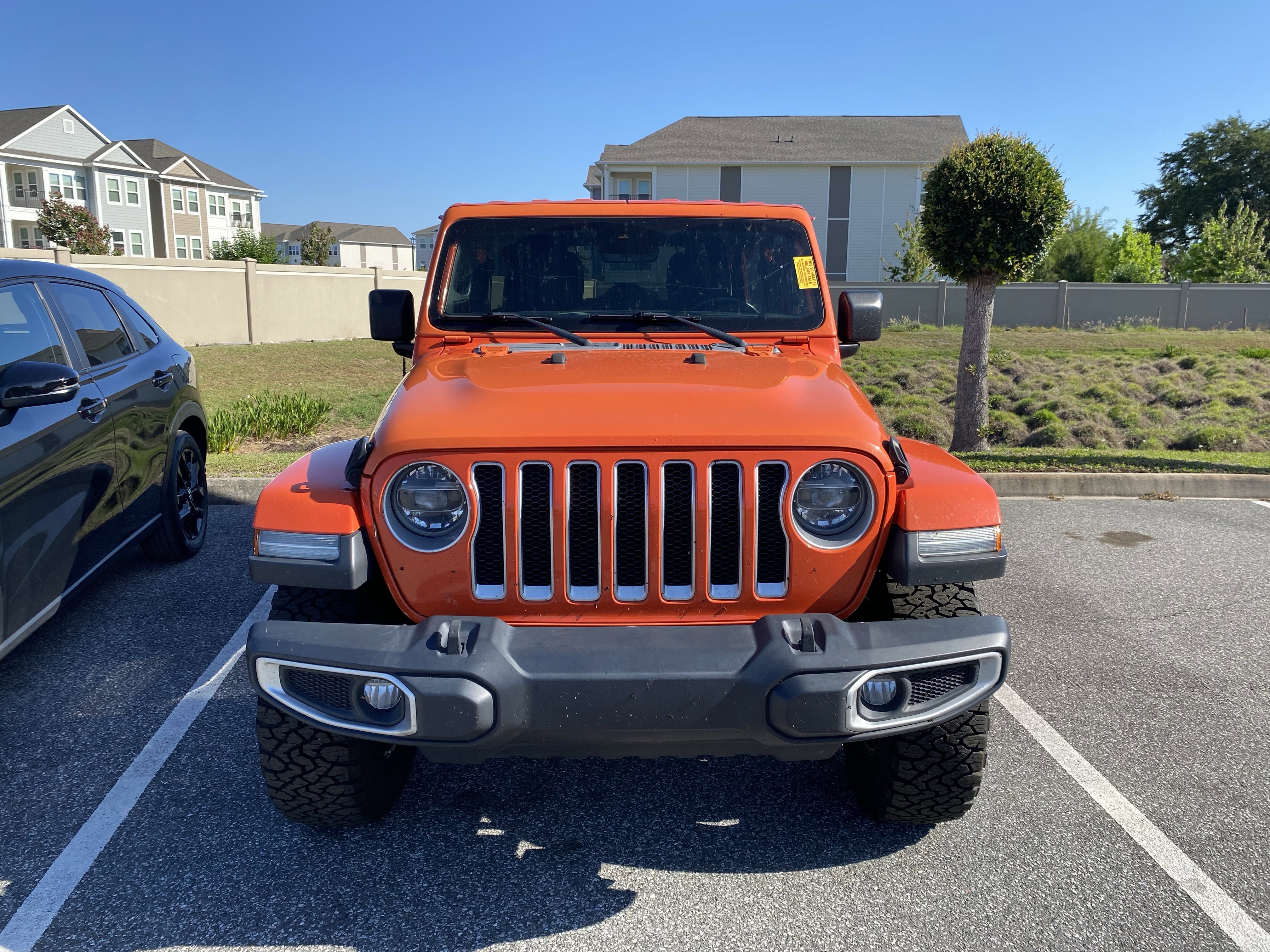 Used 2020 Jeep Wrangler Unlimited Sahara AWD/4WD image 18