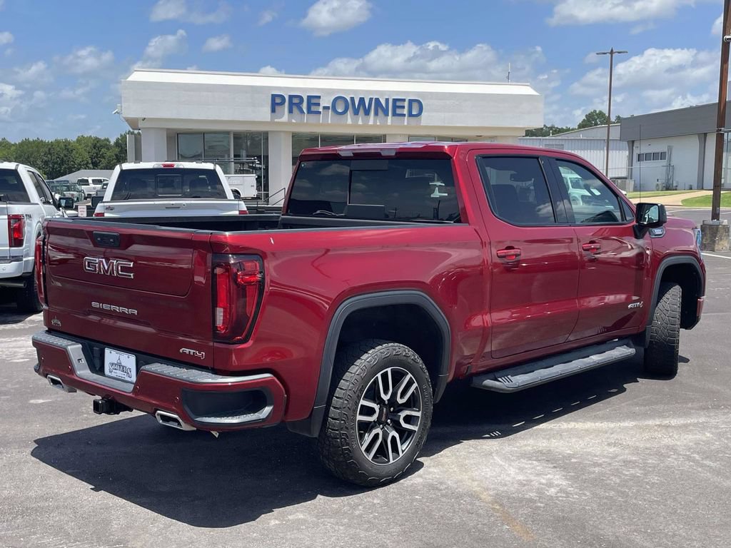 Used 2024 GMC Sierra 1500 AT4 w/ AT4 Preferred Package AWD/4WD image 3