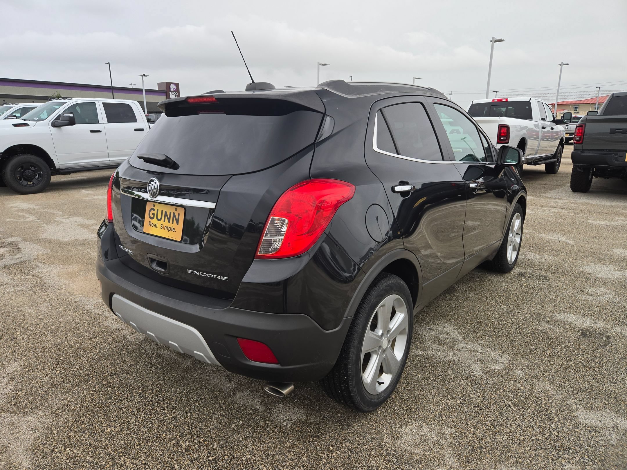 Used 2015 Buick Encore FWD image 3