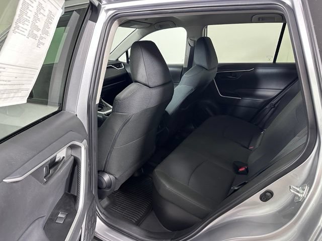 Used 2023 Toyota RAV4 LE AWD/4WD image 14