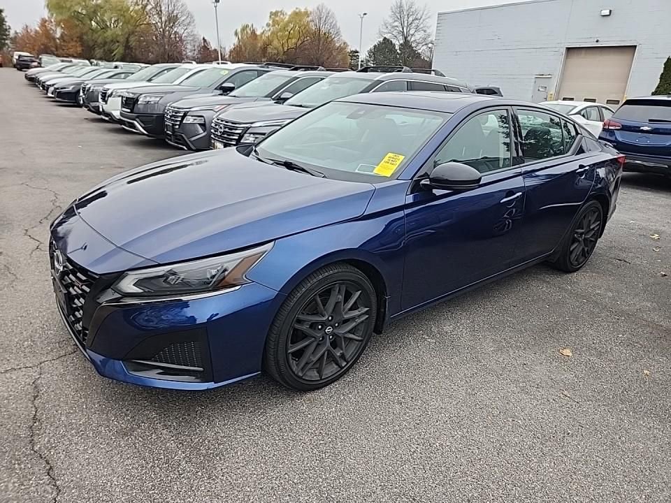 Used 2023 Nissan Altima 2.0 SR