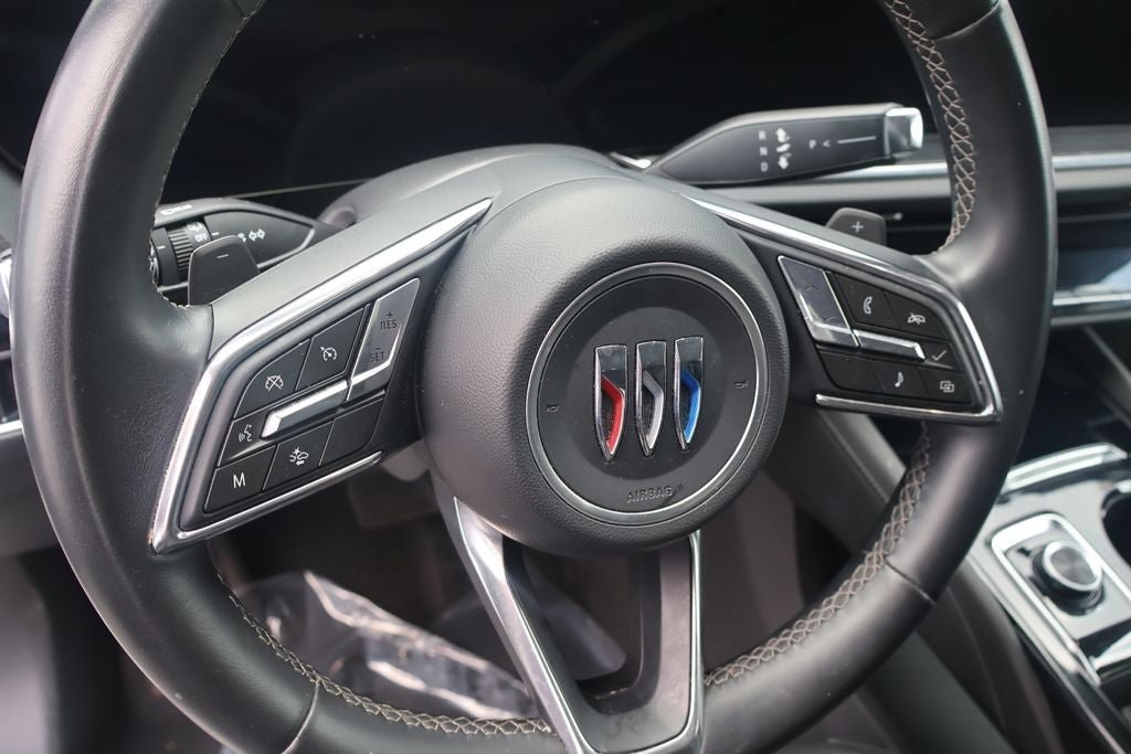 Used 2024 Buick Envision Preferred AWD/4WD image 6