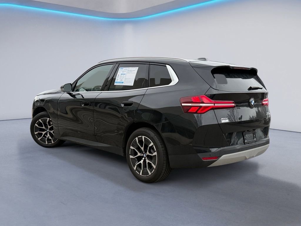 Used 2025 BMW X3 xDrive30i w/ Premium Package image 5