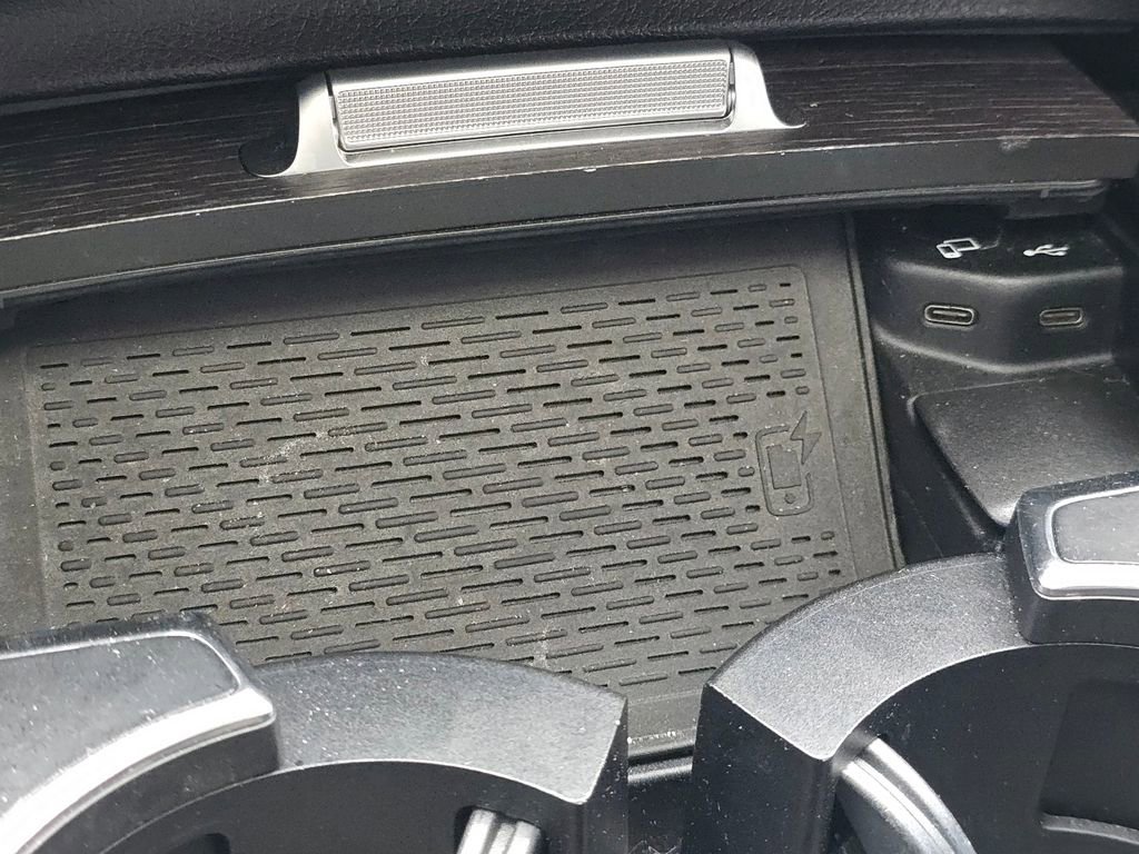 Used 2020 Mercedes-Benz GLE 350 4MATIC image 9