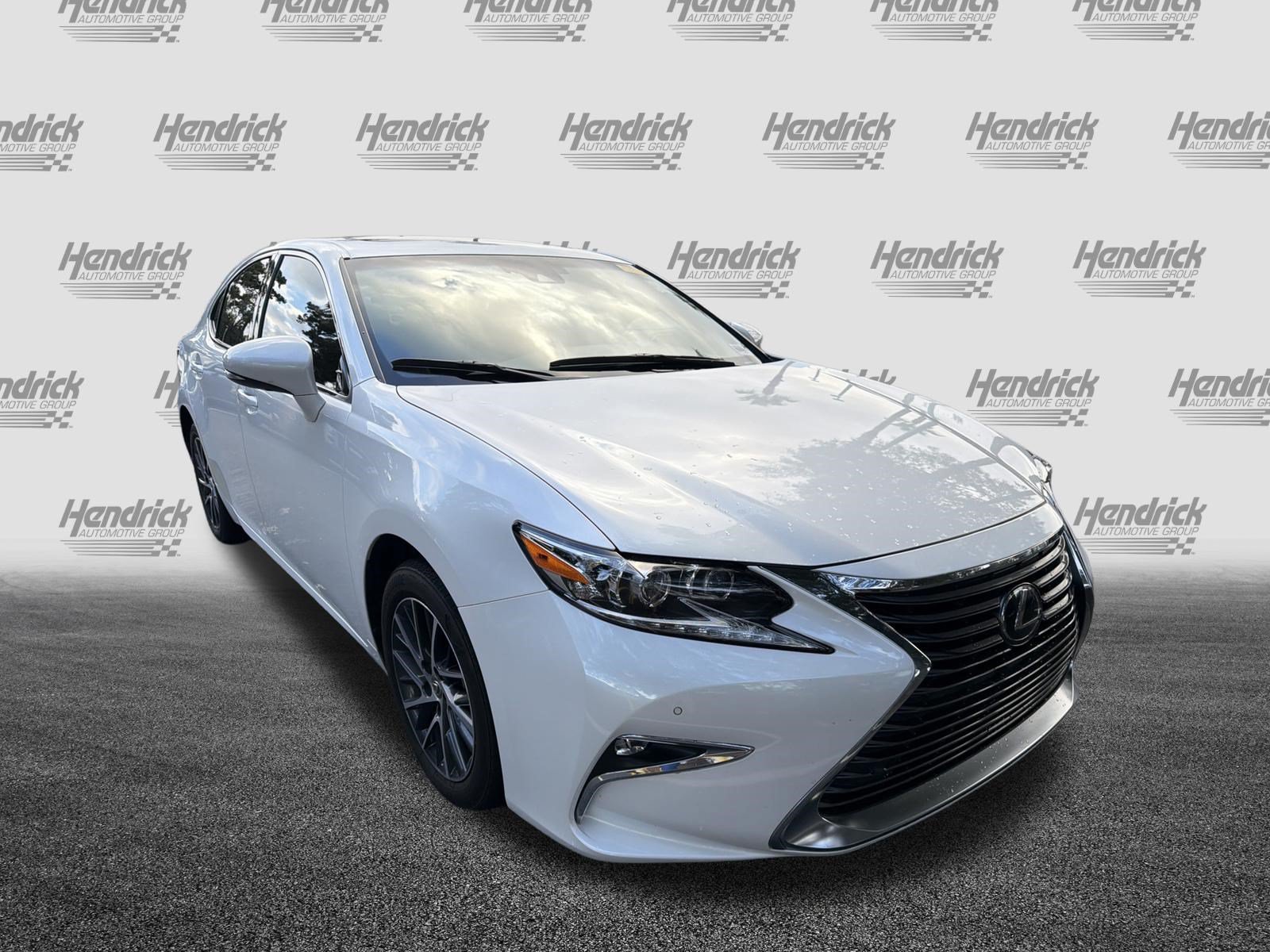 Used 2017 Lexus ES 350 FWD image 2