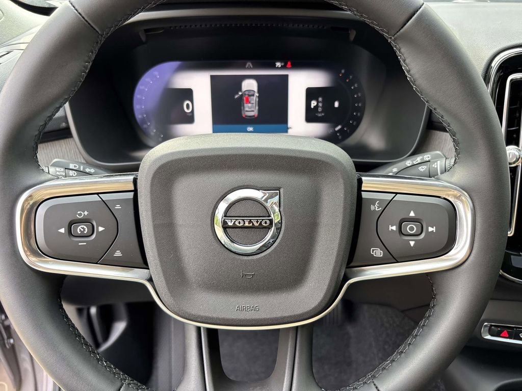 New 2026 Volvo XC40 B5 Plus w/ Protection Package Premier image 16