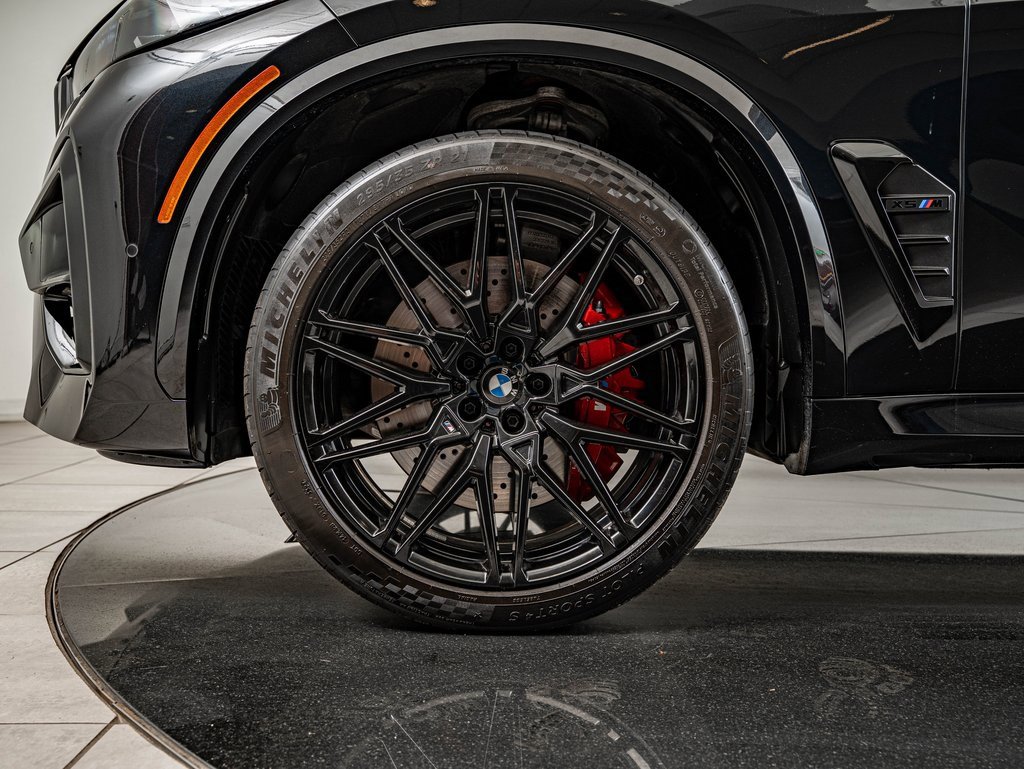 Used 2025 BMW X5 M Competition w/ Executive Package image 19