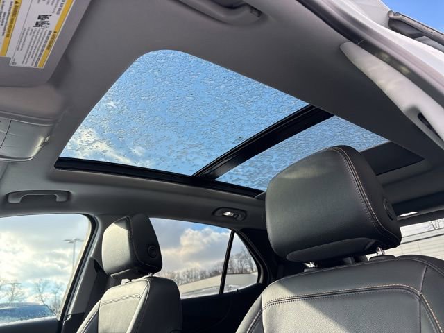 Used 2022 Chevrolet Equinox Premier image 26