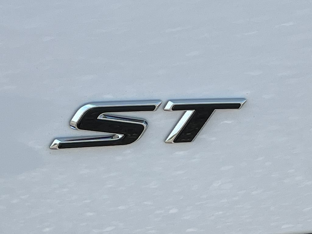 New 2026 Buick Envision Sport Touring AWD/4WD video 2