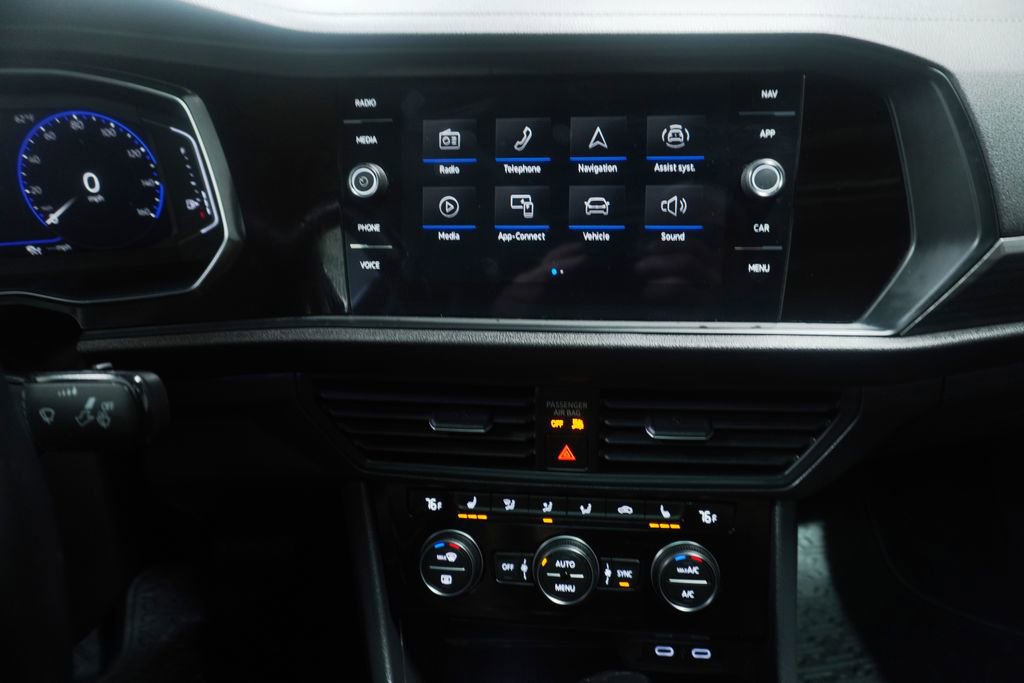 Used 2023 Volkswagen Jetta SEL image 15