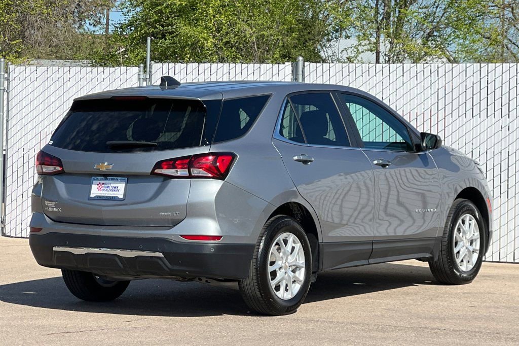 Used 2024 Chevrolet Equinox LT AWD/4WD image 4