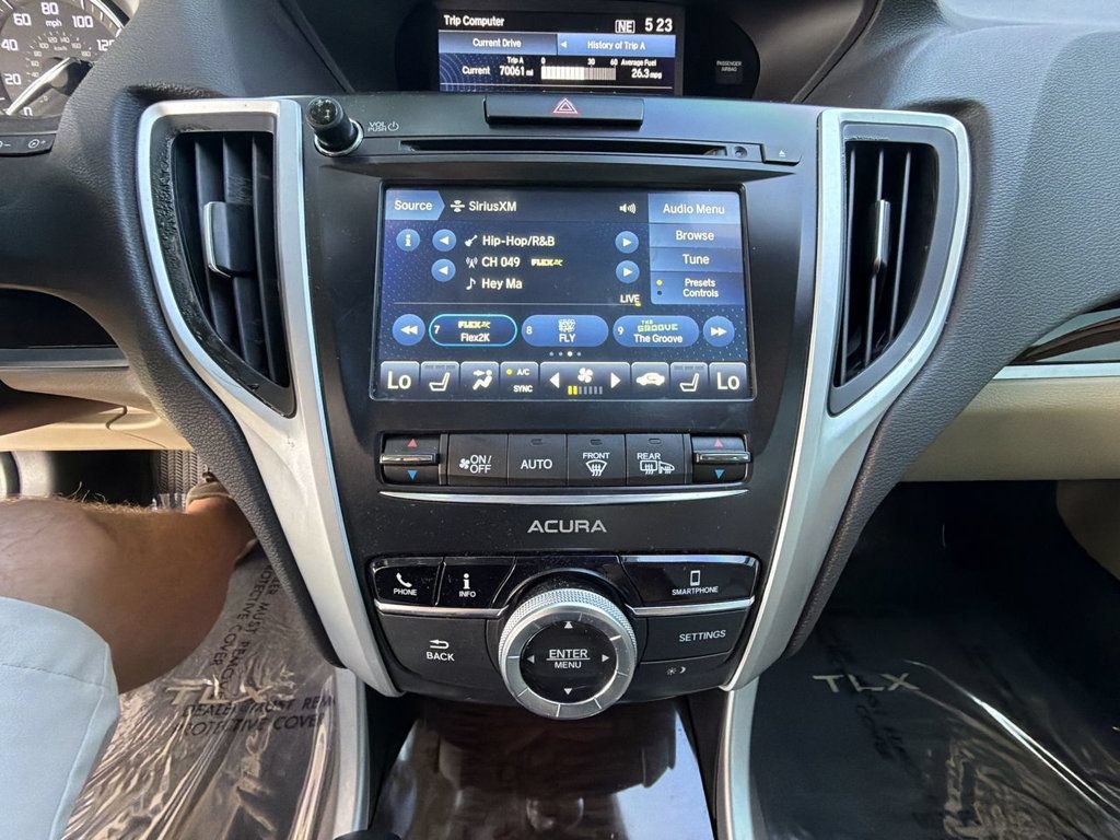 Used 2020 Acura TLX FWD image 19