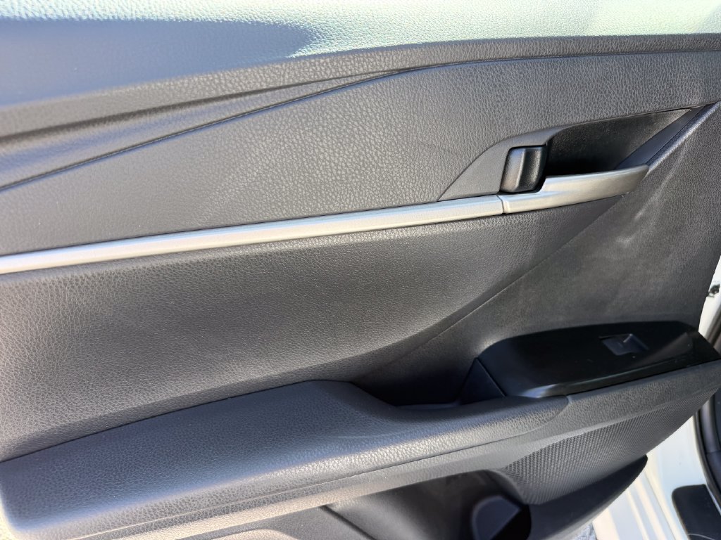 Used 2025 Toyota Camry LE FWD image 32