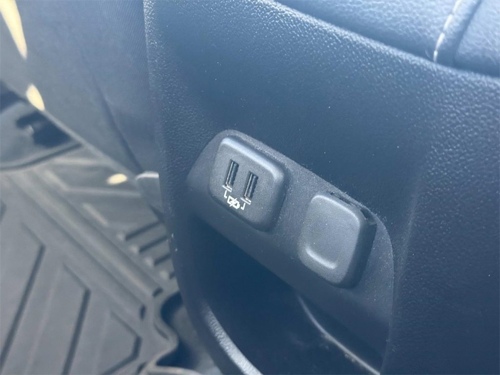 Used 2019 Chevrolet Colorado LT w/ LT Convenience Package image 22