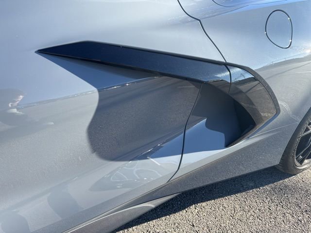 Used 2025 Chevrolet Corvette Stingray Premium Conv w/ Z51 Performance Package image 12