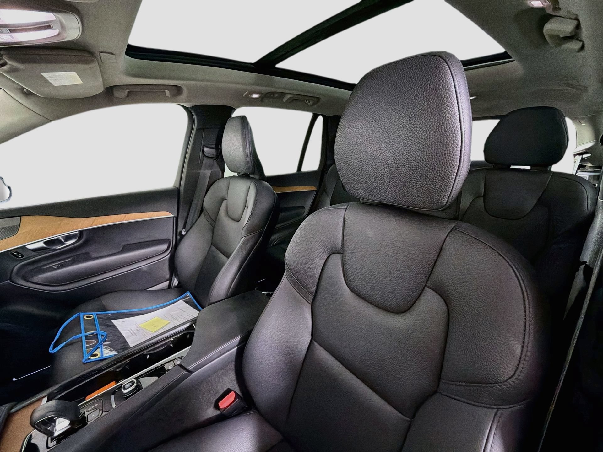 Certified 2023 Volvo XC90 B6 Plus w/ Protection Package Premier AWD/4WD image 22