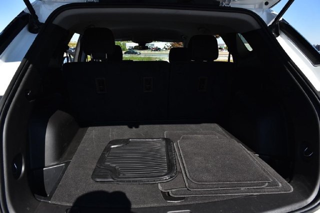 Used 2025 Chevrolet Blazer LT AWD/4WD image 21
