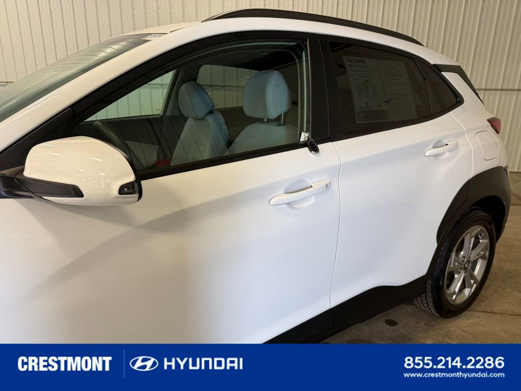 Used 2023 Hyundai Kona SEL w/ Convenience Package image 10