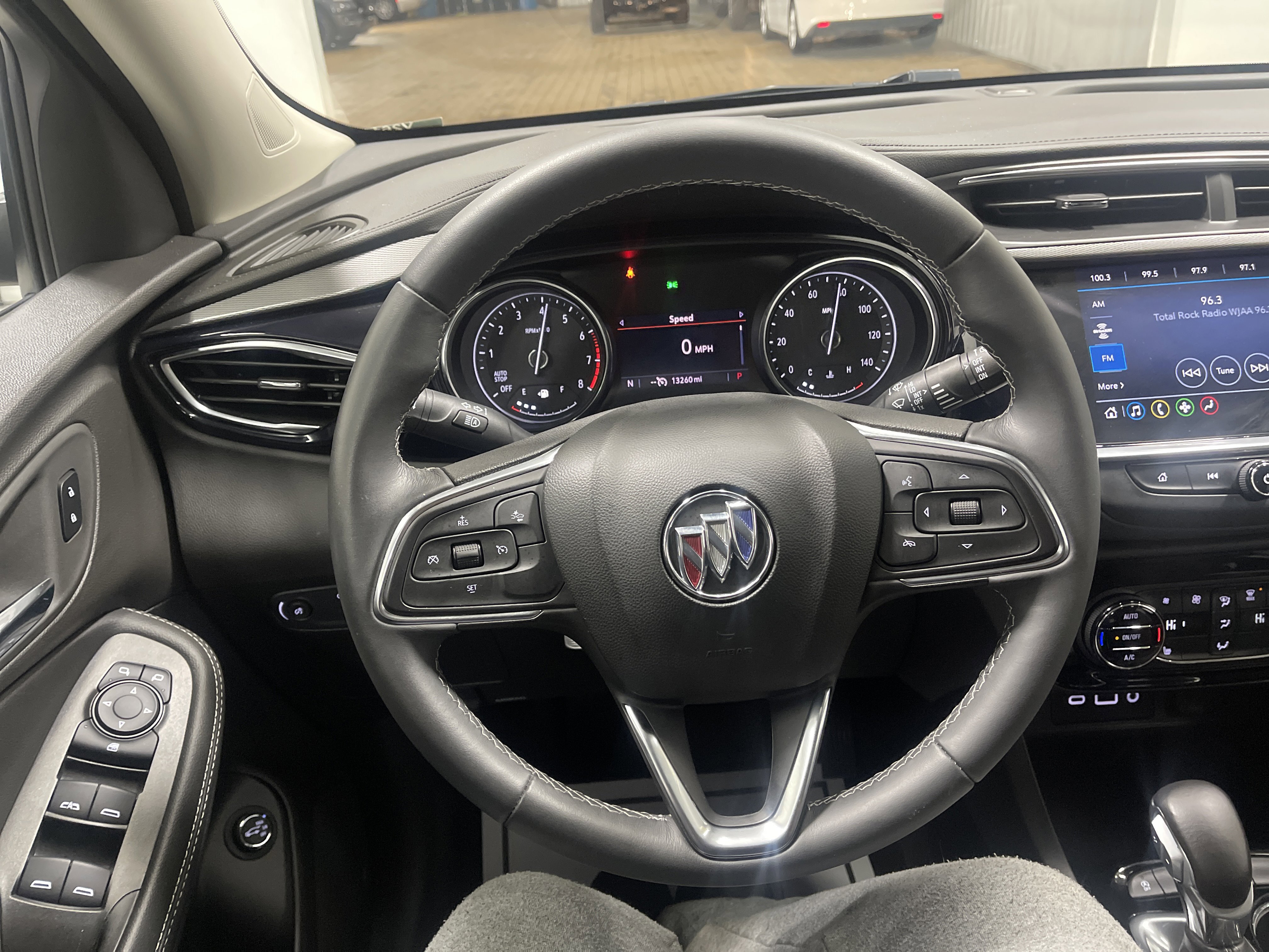 Used 2023 Buick Encore GX Select w/ Sport Touring Package image 30