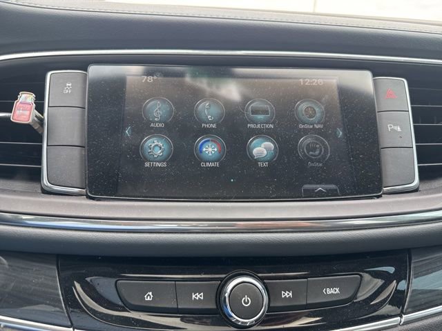 Used 2019 Buick Enclave Essence image 14